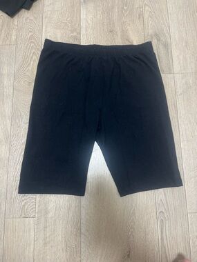 3/$20 Place Stretch shorts girls XXL 16